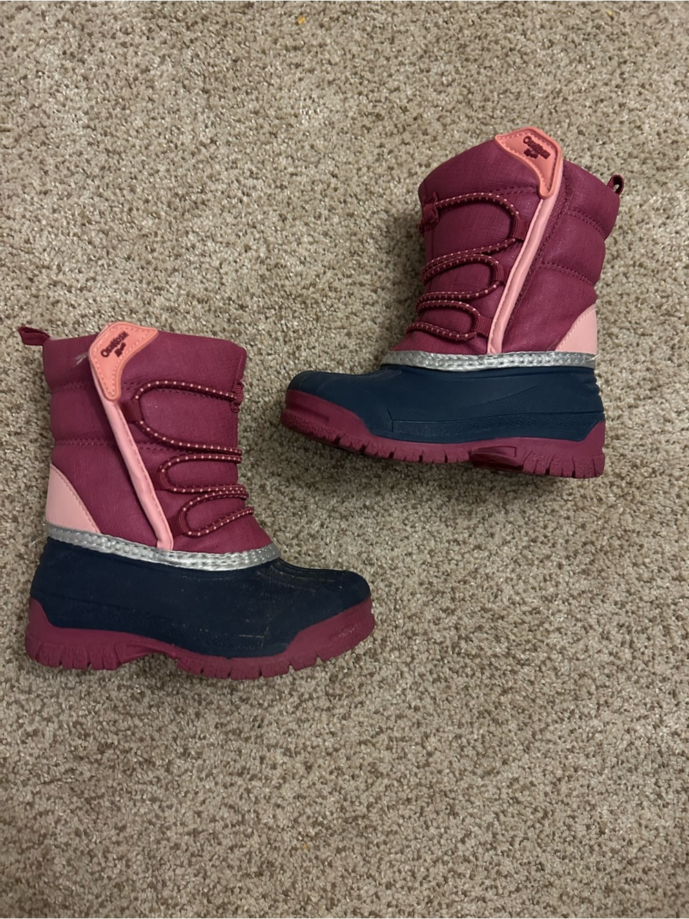 Oshkosh girls snow boots toddler size 5